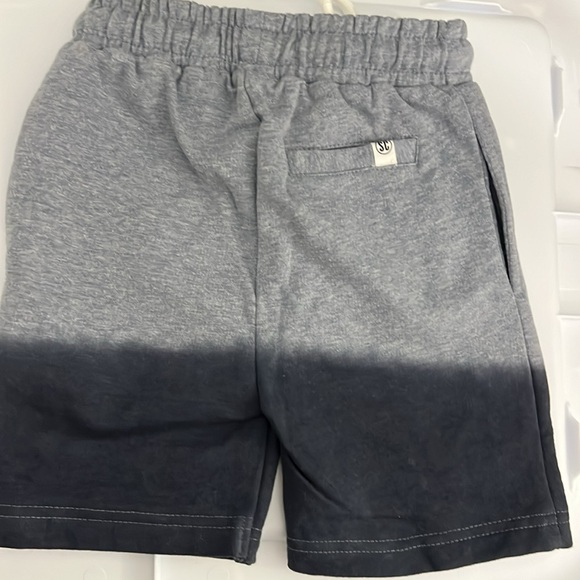 Sovereign - Picture 3 of 4